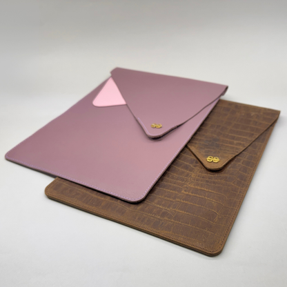 Sleek laptop sleeve